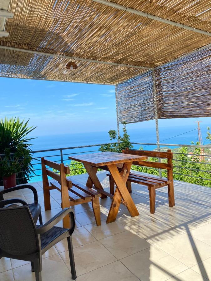 Апартаменти Erika'S House Люкове Екстер'єр фото