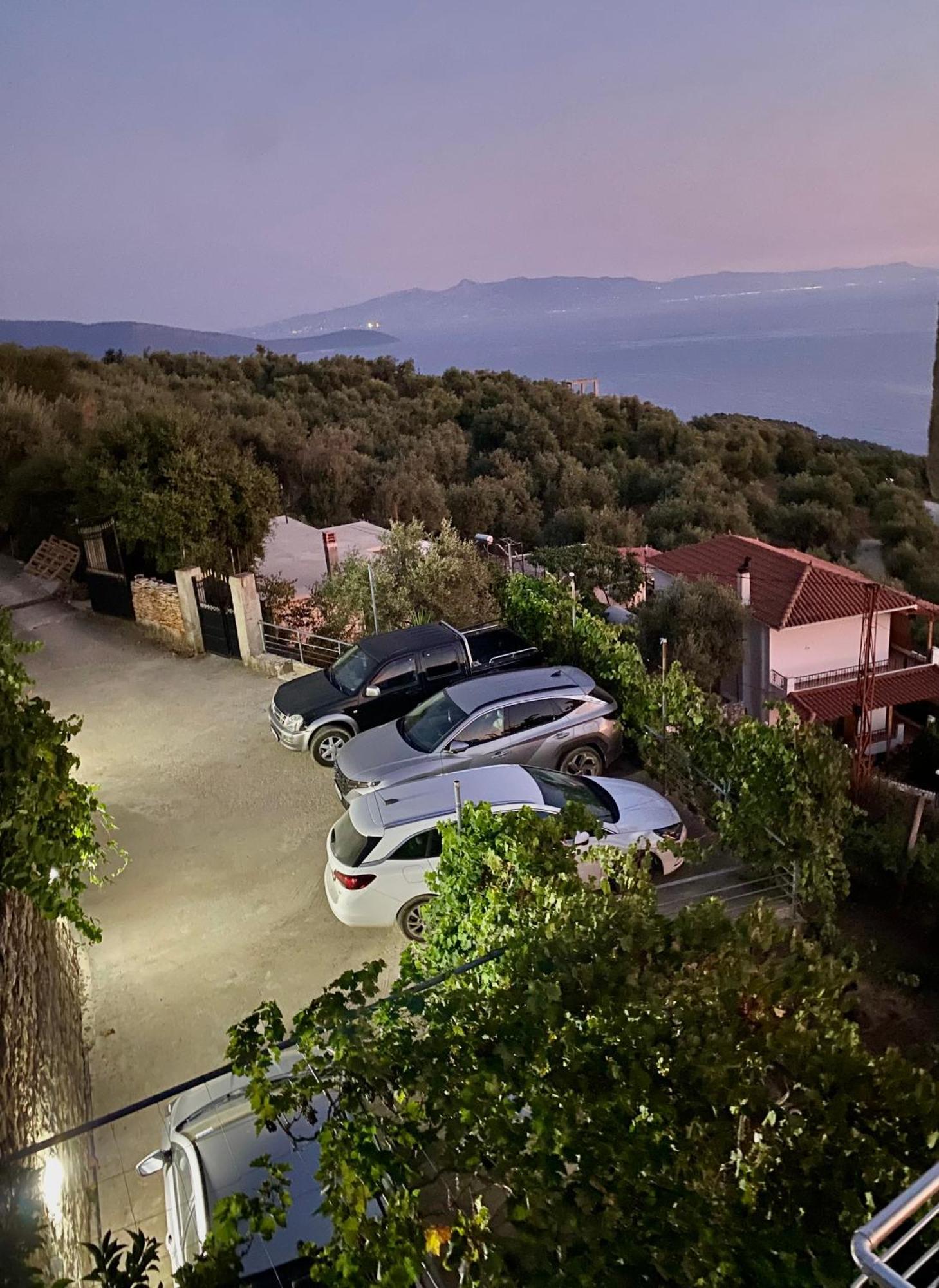 Апартаменти Erika'S House Люкове Екстер'єр фото